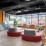 Ibis Styles The Fuzzy Log *