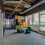 Ibis Styles The Fuzzy Log לובליאנה
