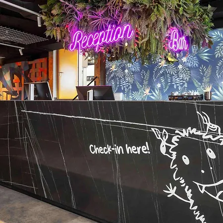 Ibis Styles The Fuzzy Log Hostel Ljubljana