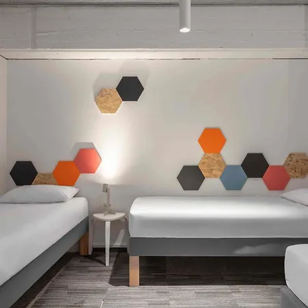 旅馆 Ibis Styles The Fuzzy Log