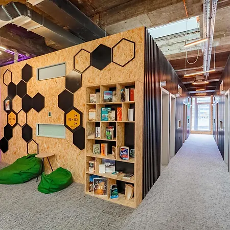 Ibis Styles The Fuzzy Log 旅馆 *