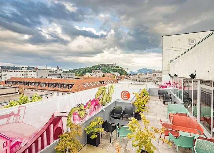 Ibis Styles The Fuzzy Log Hostel Ljubljana