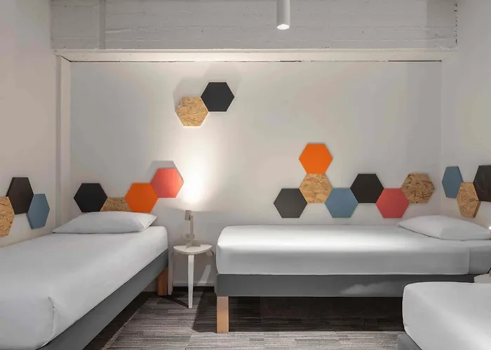 Ibis Styles The Fuzzy Log