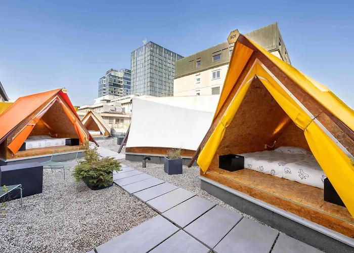 بيت شباب Ibis Styles The Fuzzy Log *