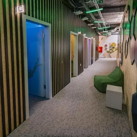 Ibis Styles The Fuzzy Log Hostel *
