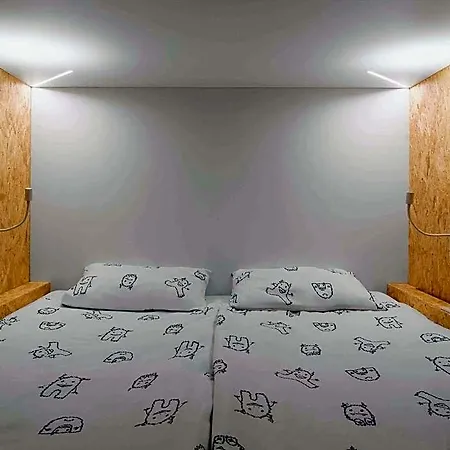 Ibis Styles The Fuzzy Log * Lubiana