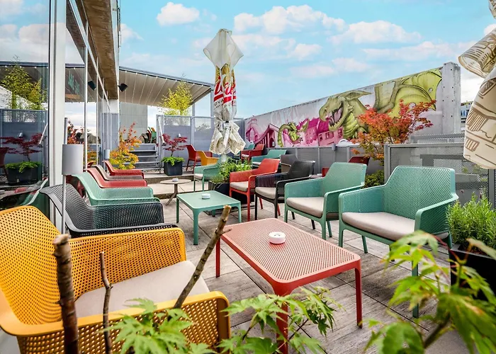 Ibis Styles The Fuzzy Log *