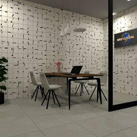 Hostel Ibis Styles The Fuzzy Log